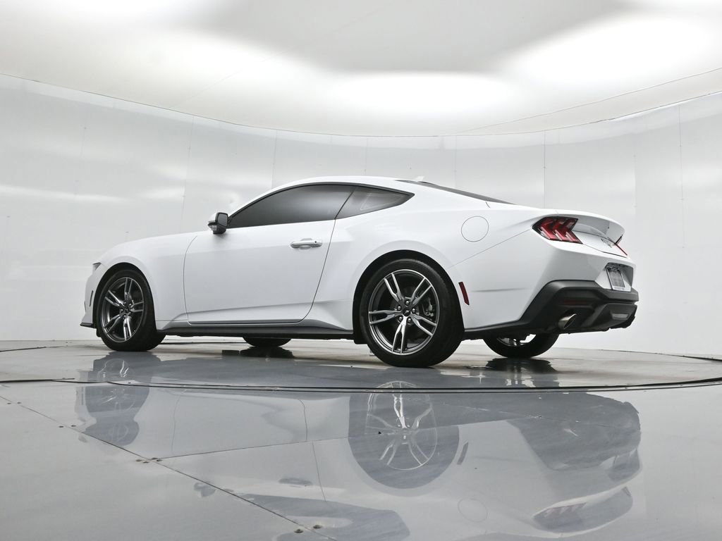 Certified 2024 Ford Mustang Coupe image 22