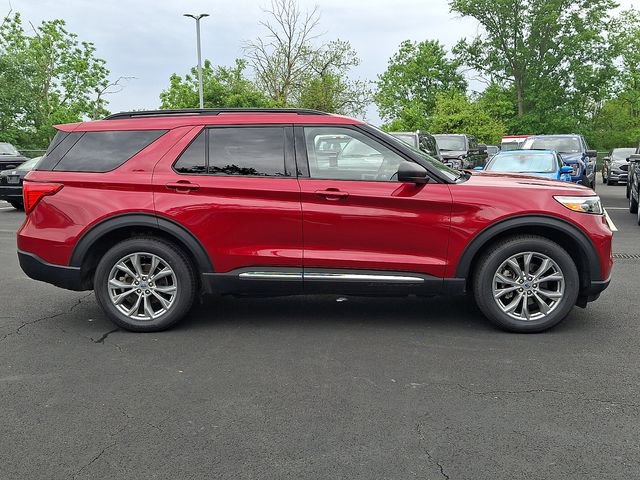 Certified 2023 Ford Explorer XLT w/ Equipment Group 202A AWD/4WD image 15