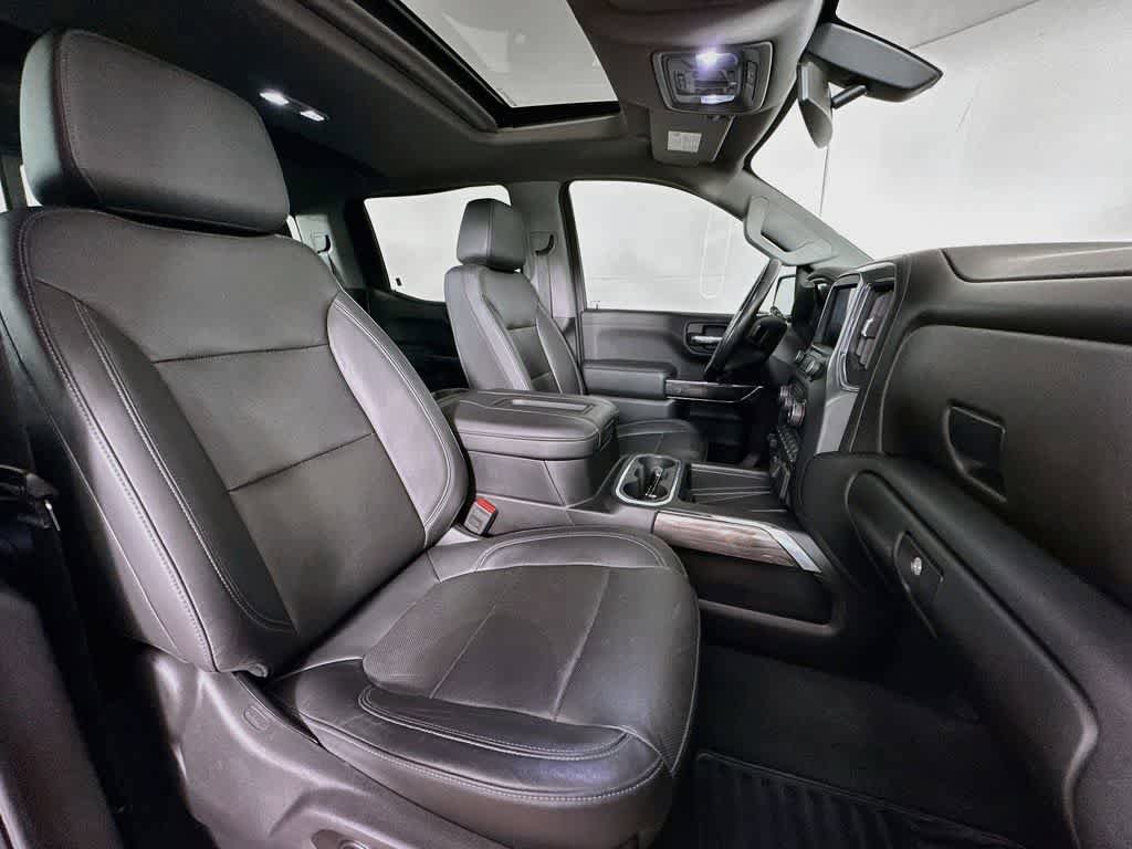 Used 2020 Chevrolet Silverado 1500 LTZ w/ LTZ Plus Package AWD/4WD image 15