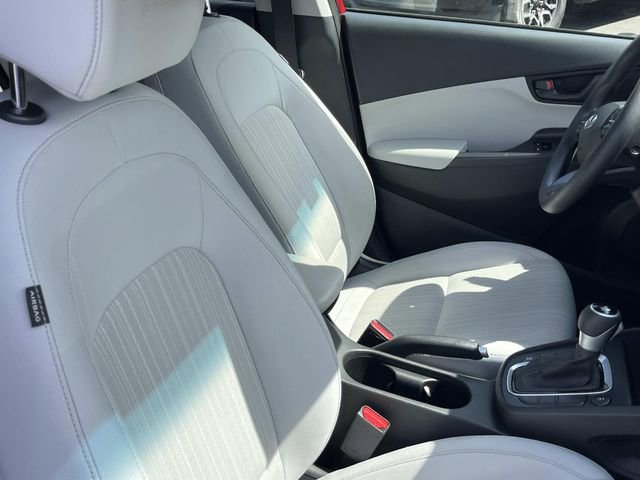 Used 2023 Hyundai Kona SEL image 24