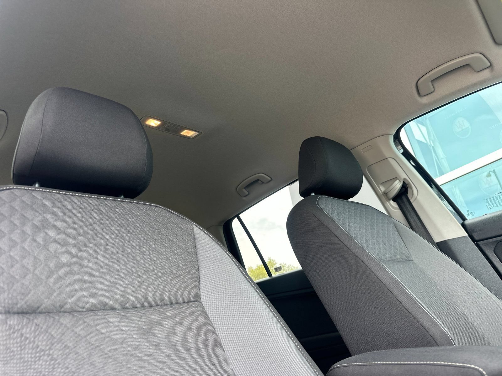 Used 2021 Volkswagen Tiguan S FWD image 20