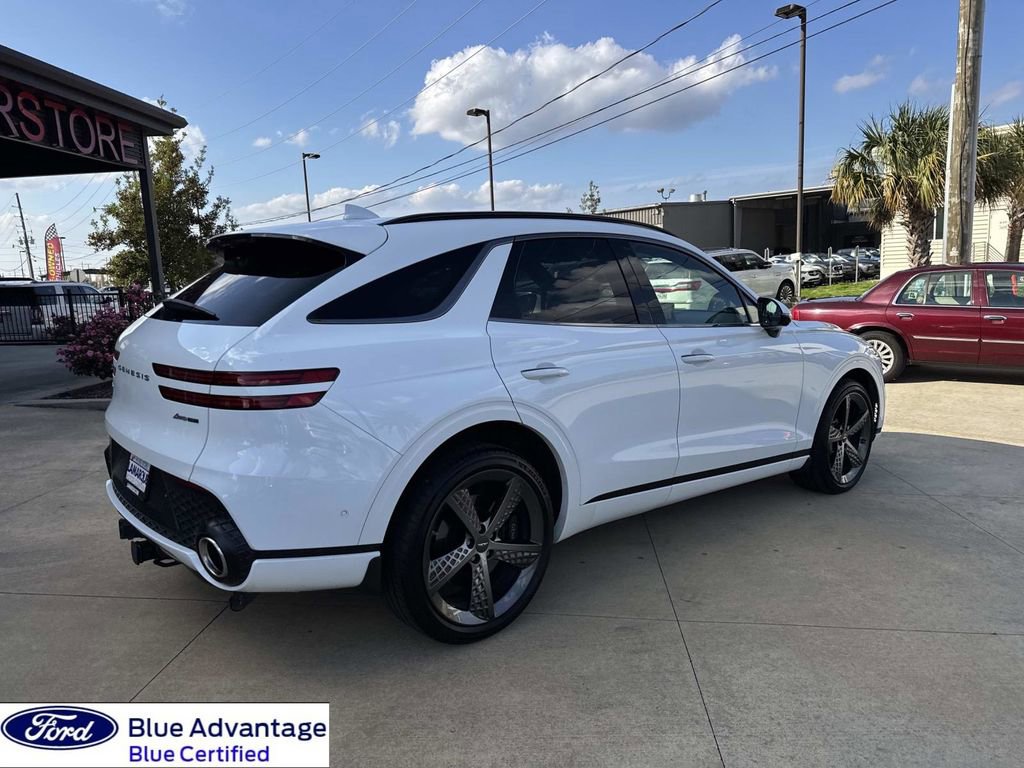 Used 2025 Genesis GV70 3.5T Sport w/ Sport Advanced Package image 11