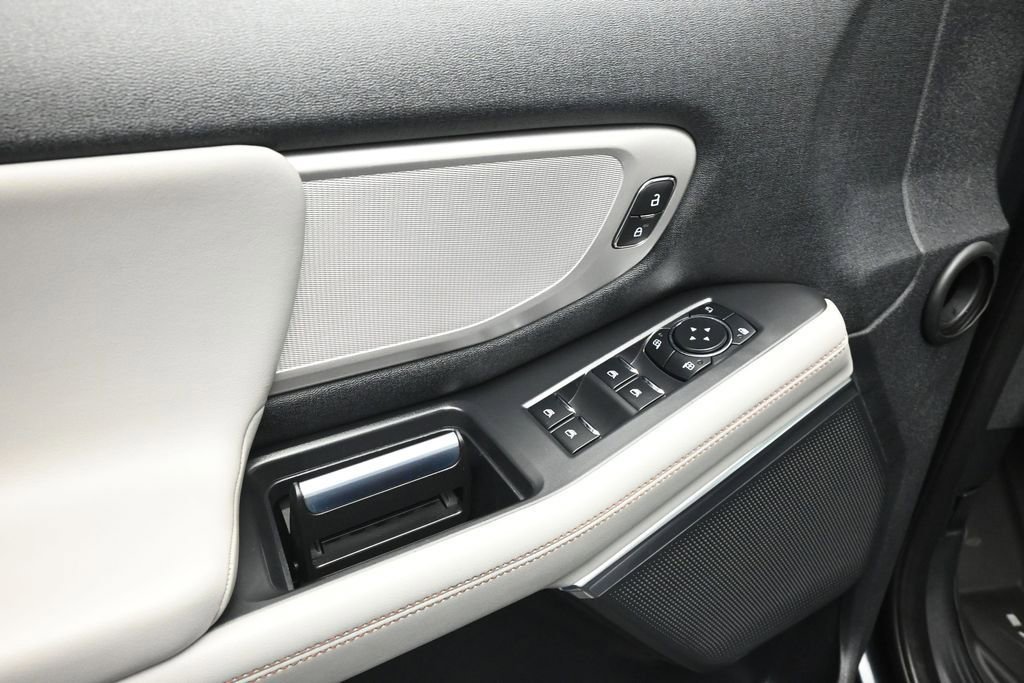 Certified 2025 Ford Expedition Max Active RWD image 11