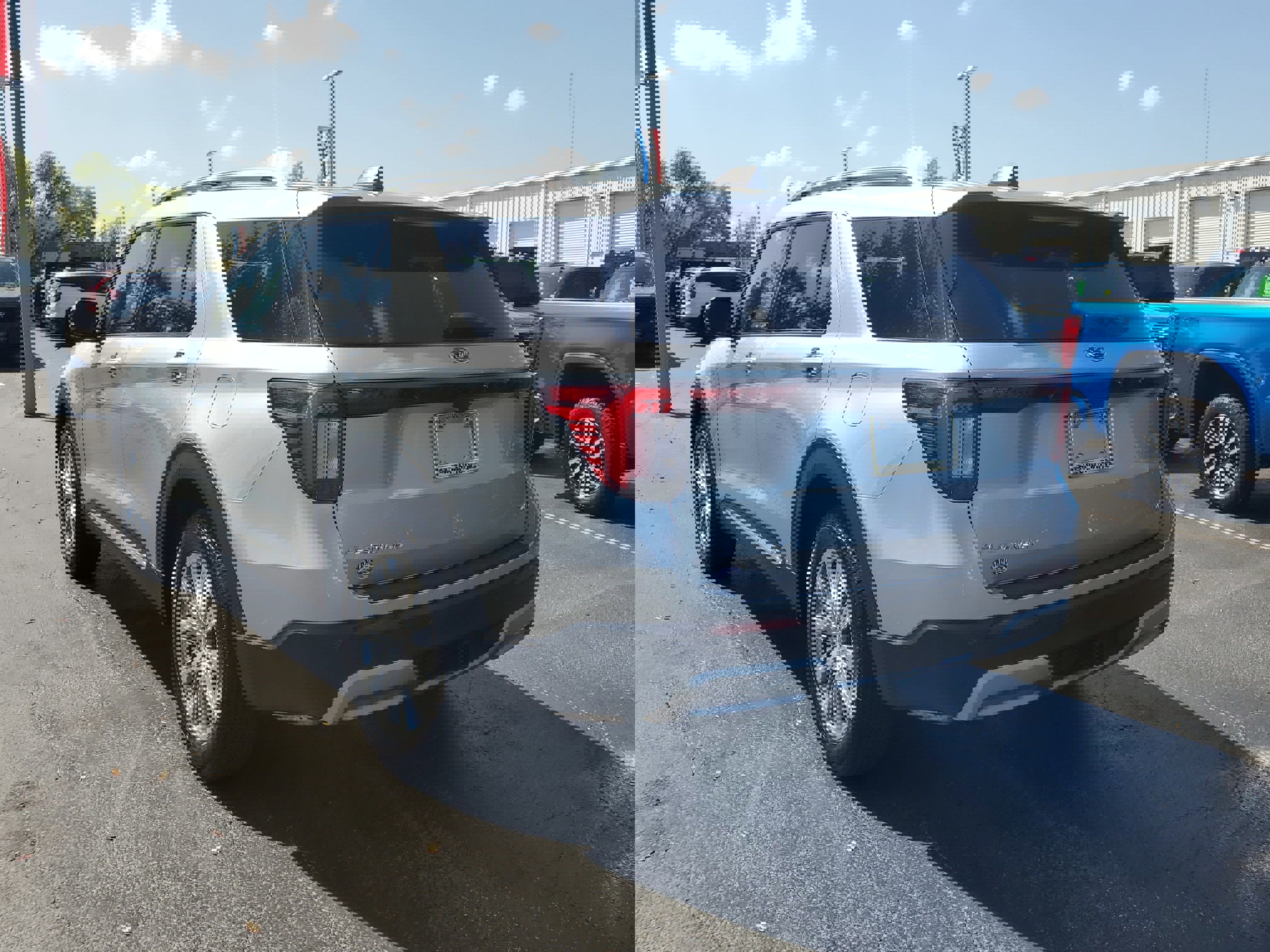 Certified 2025 Ford Explorer Platinum image 3