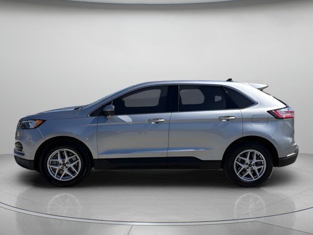 Certified 2024 Ford Edge SEL AWD/4WD image 6