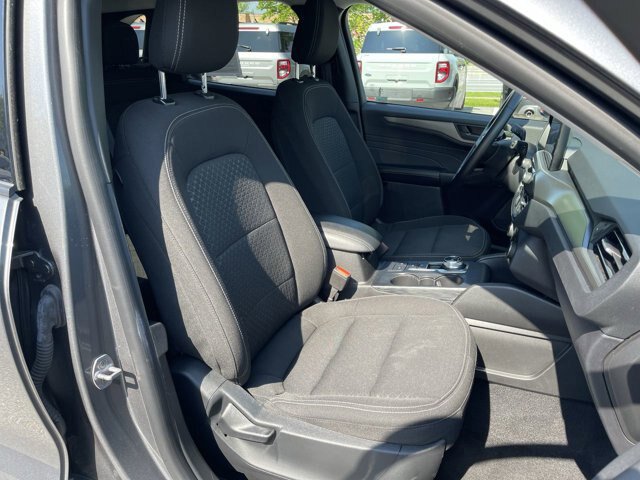Certified 2024 Ford Escape Active AWD/4WD image 12