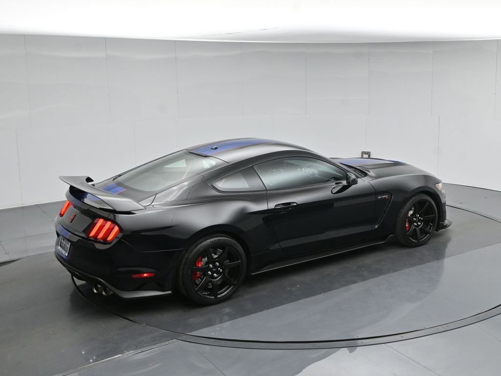 Certified 2017 Ford Mustang Shelby GT350R w/ GT350R Equipment Group 920A image 13