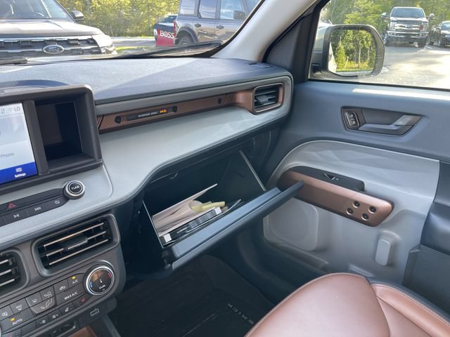 Certified 2022 Ford Maverick Lariat w/ Lariat Luxury Package AWD/4WD image 45