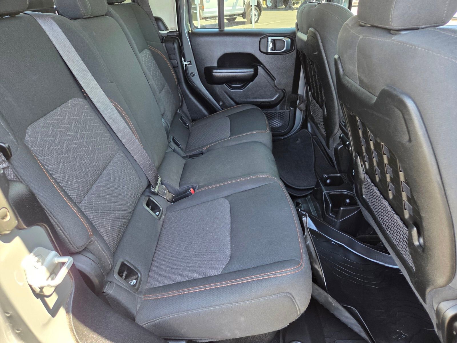 Used 2021 Jeep Gladiator Mojave AWD/4WD image 14