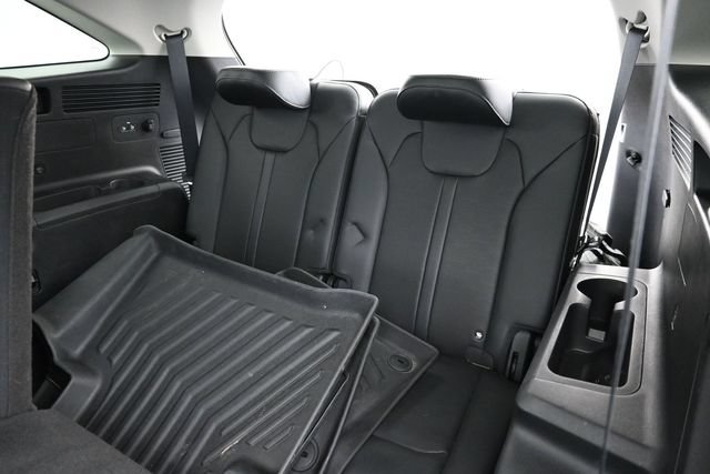 Used 2025 Kia Sorento S FWD image 29