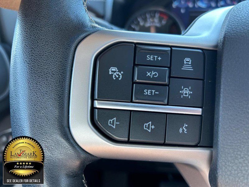 Certified 2023 Ford Expedition Limited AWD/4WD image 10