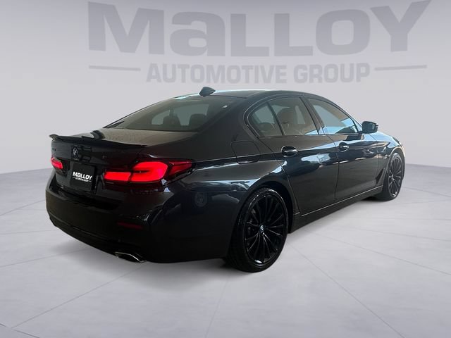 Used 2023 BMW 530e xDrive w/ Premium Package AWD/4WD image 5
