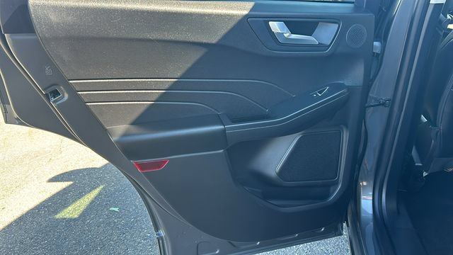 Certified 2022 Ford Escape SEL w/ Technology Package FWD image 14