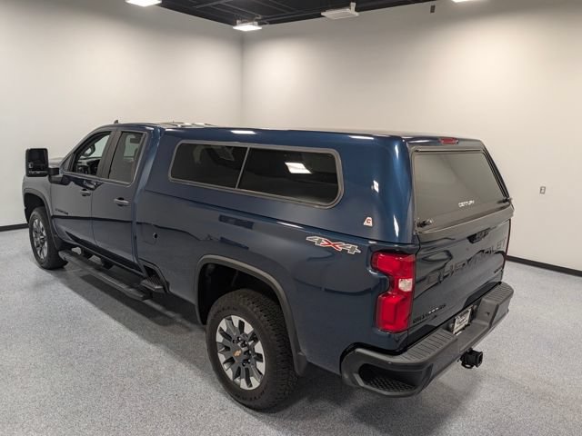 Used 2021 Chevrolet Silverado 2500 Custom w/ Custom Value Package AWD/4WD image 7