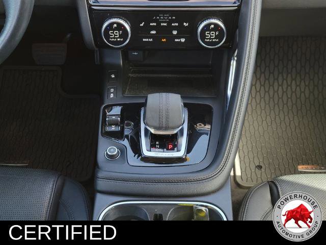 Used 2021 Jaguar E-PACE SE image 24