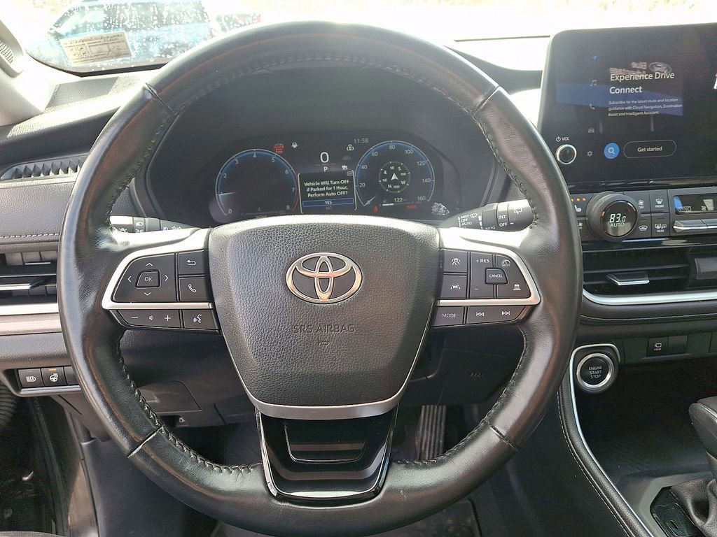 Used 2024 Toyota Grand Highlander Limited image 21