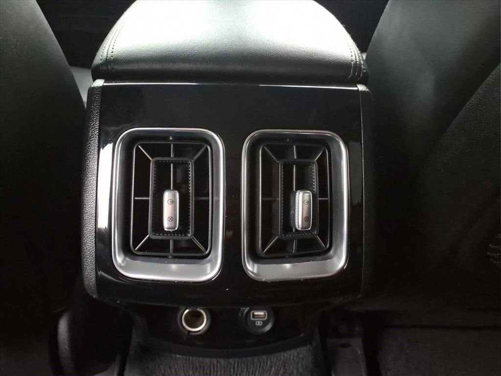 Used 2022 Kia Sorento SX image 28