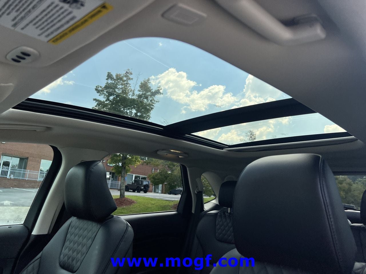 Certified 2024 Ford Edge Titanium w/ Cargo Accessory Package AWD/4WD image 14