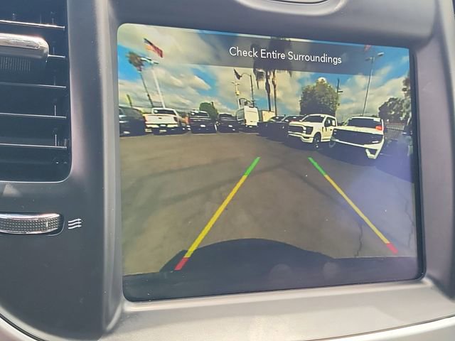 Used 2022 Chrysler 300 Touring L w/ Popular Equipment Group RWD image 10