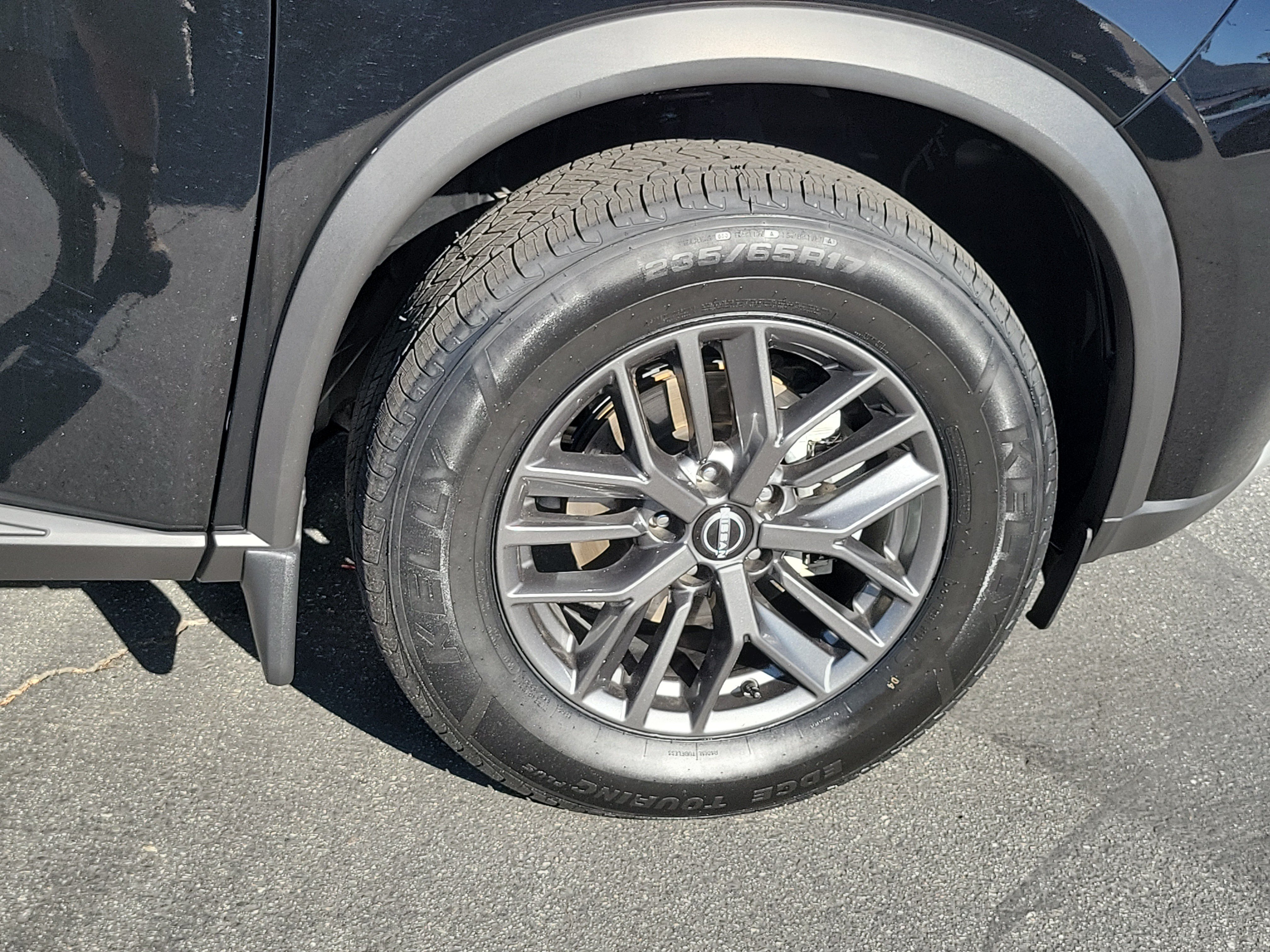 Used 2023 Nissan Rogue S FWD image 14
