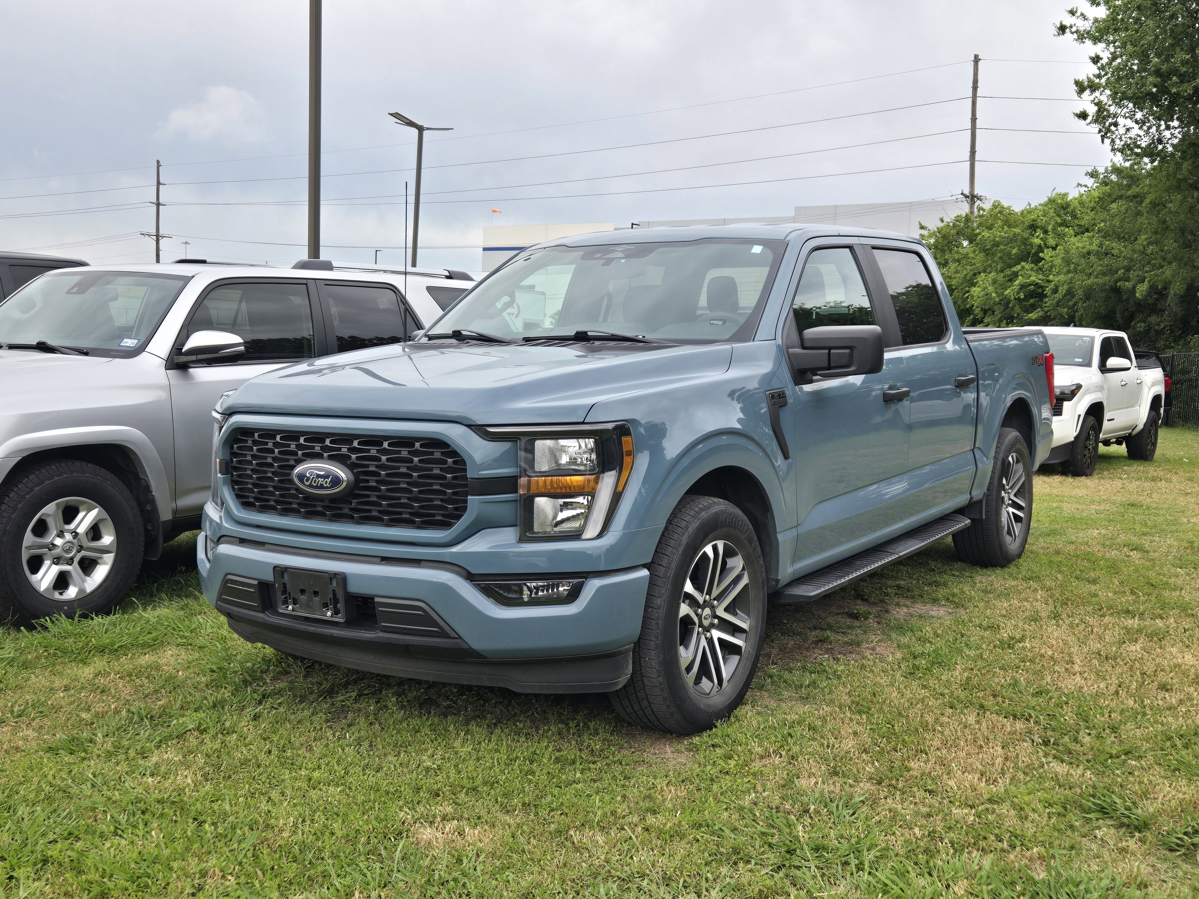 Certified 2023 Ford F150 XL w/ STX Appearance Package RWD image 3