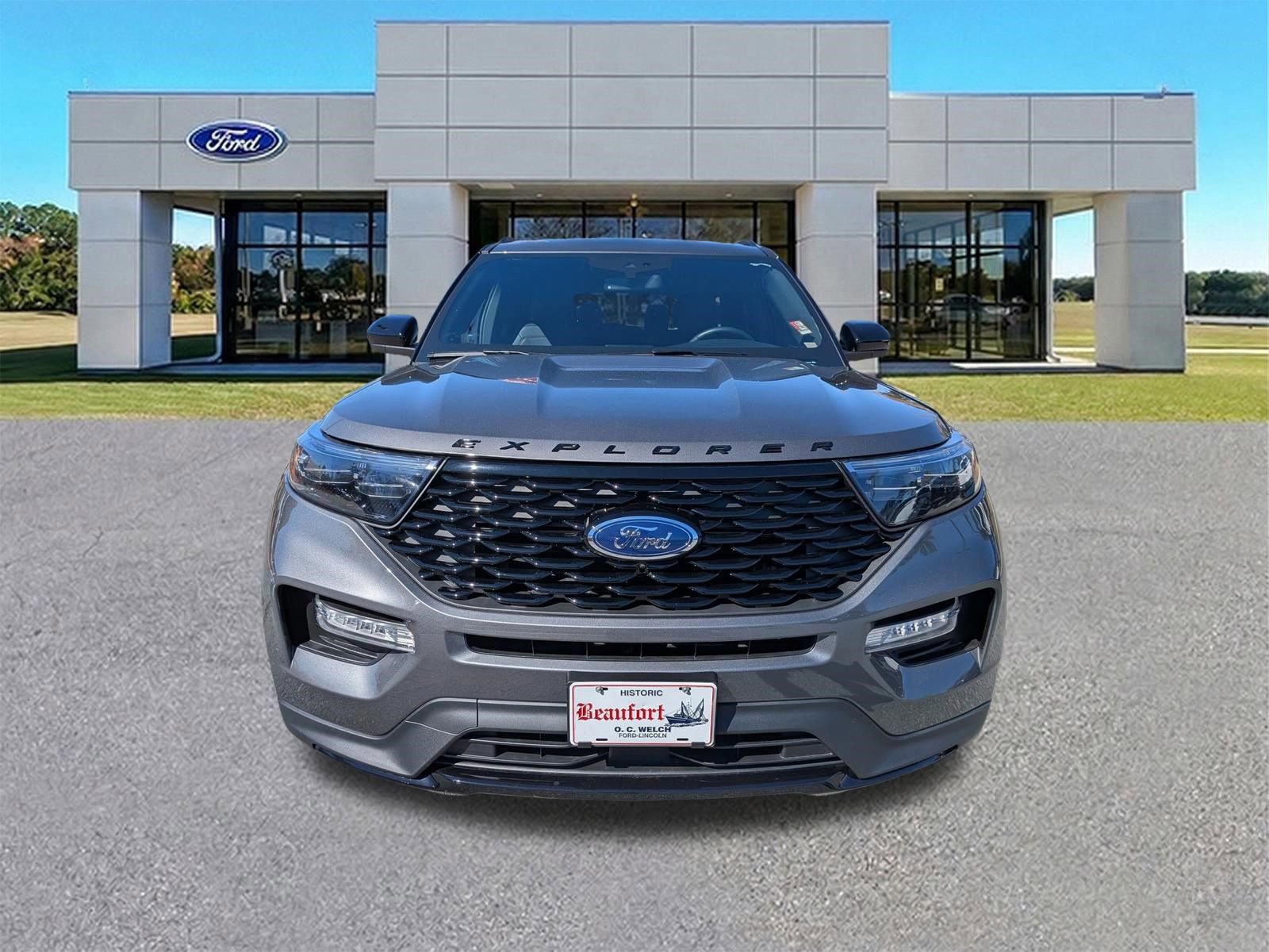 Certified 2023 Ford Explorer ST-Line w/ Class IV Trailer Tow Package image 9