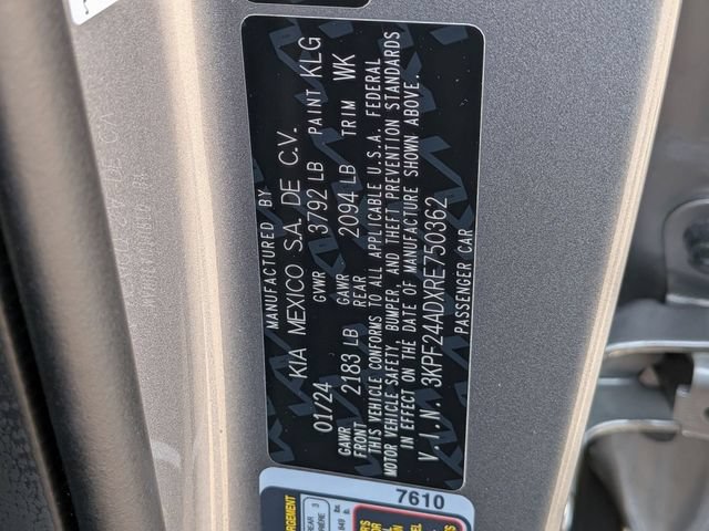 Used 2024 Kia Forte LXS FWD image 31
