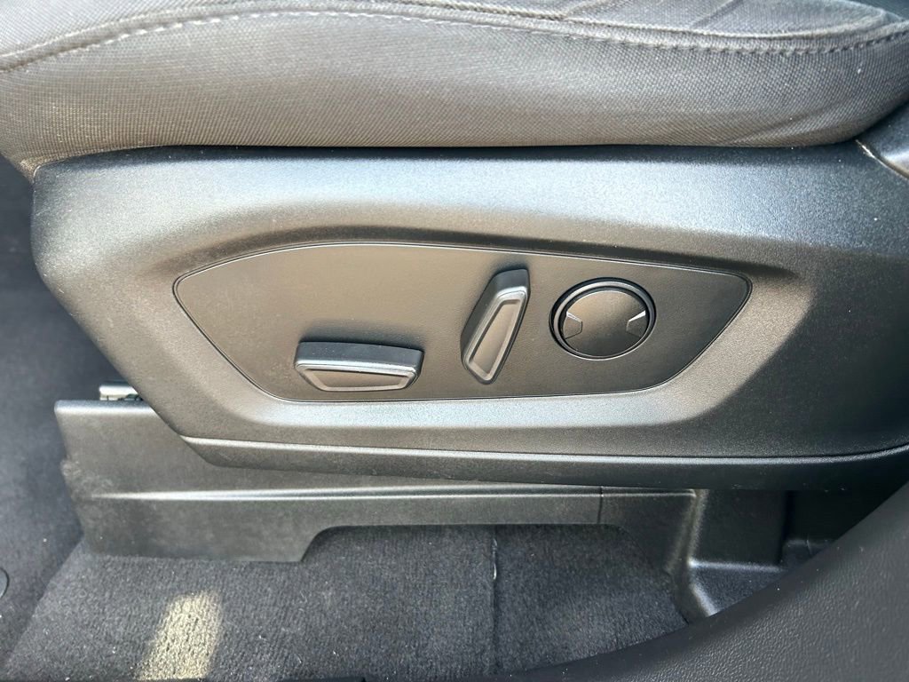 Certified 2021 Ford Explorer XLT image 15