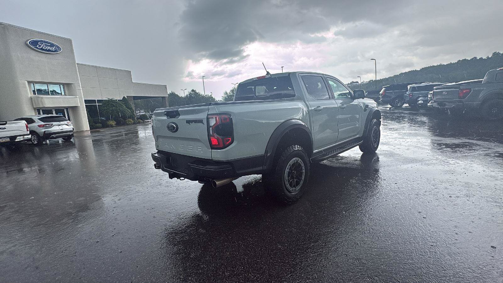 Certified 2024 Ford Ranger Raptor AWD/4WD image 4