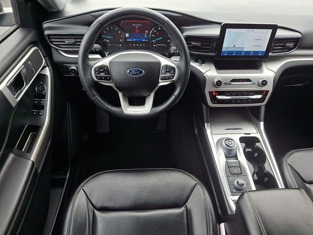 Certified 2021 Ford Explorer XLT w/ Equipment Group 202A image 12