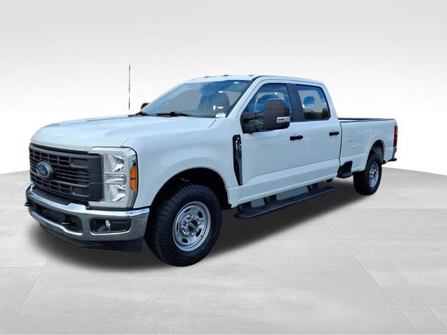 Certified 2023 Ford F250 XL w/ XL Chrome Package image 2