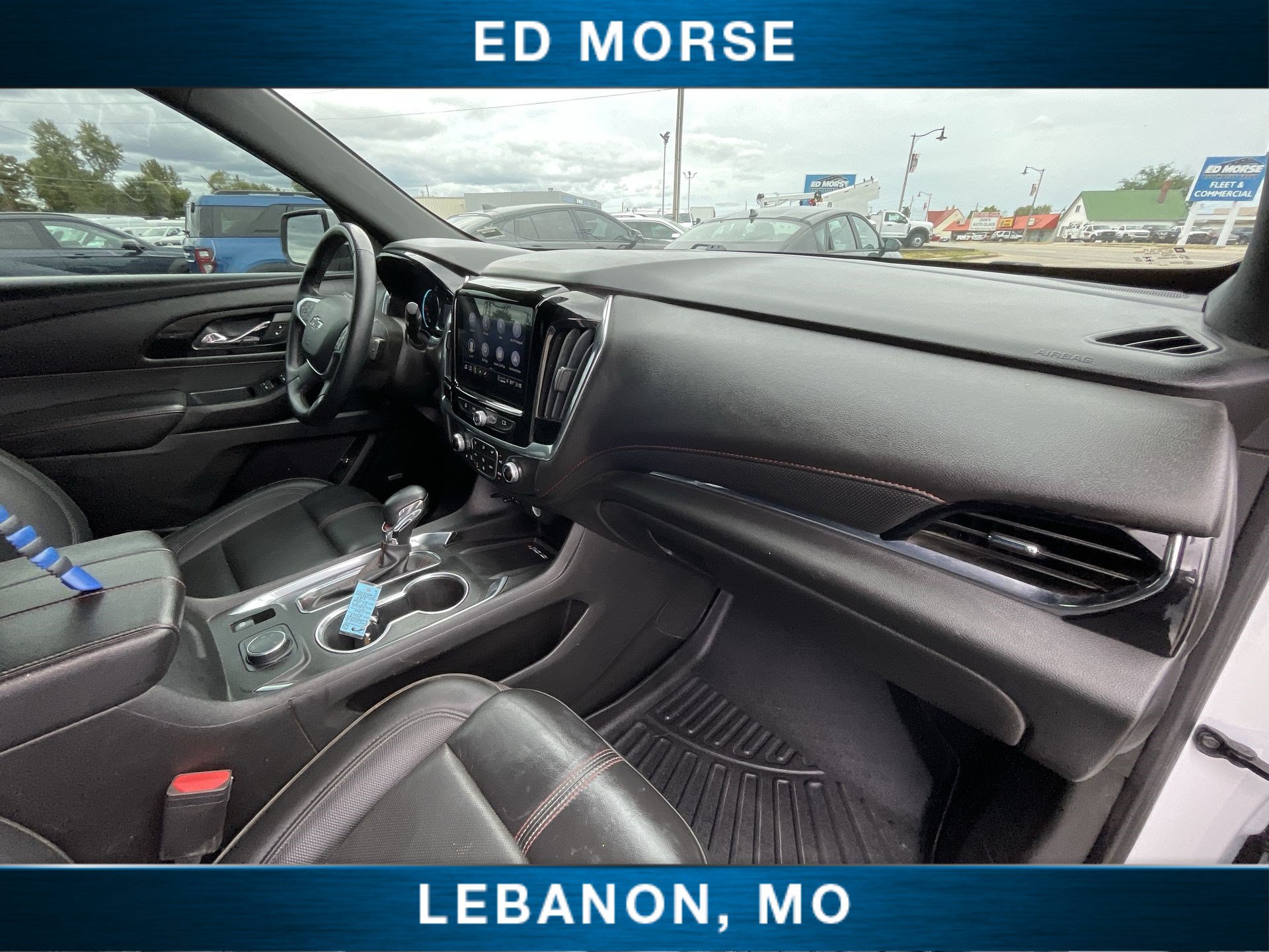 Used 2023 Chevrolet Traverse RS AWD/4WD image 27