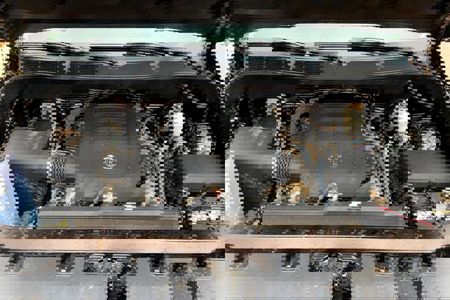 Used 2019 Toyota Tundra Platinum image 31