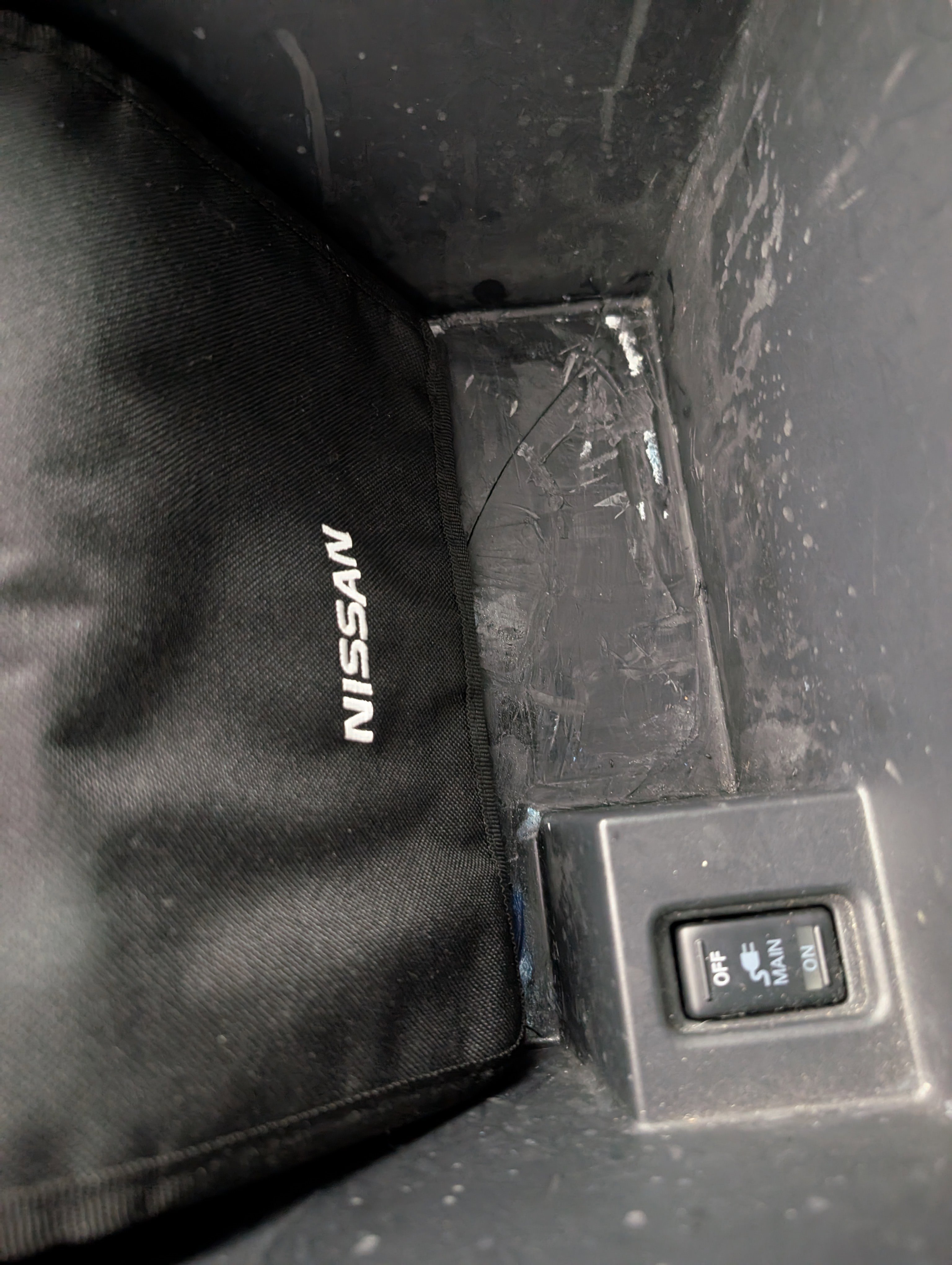 Used 2019 Nissan Armada Platinum image 26