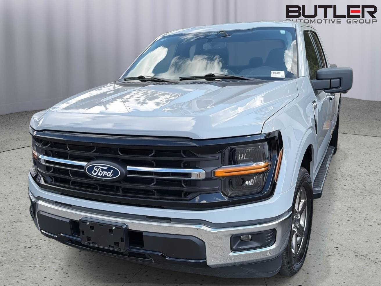 Certified 2024 Ford F150 XLT w/ Mobile Office Package RWD image 10