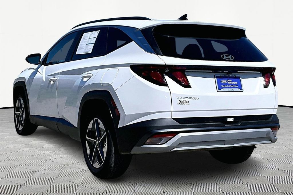 Used 2025 Hyundai Tucson SEL FWD image 2