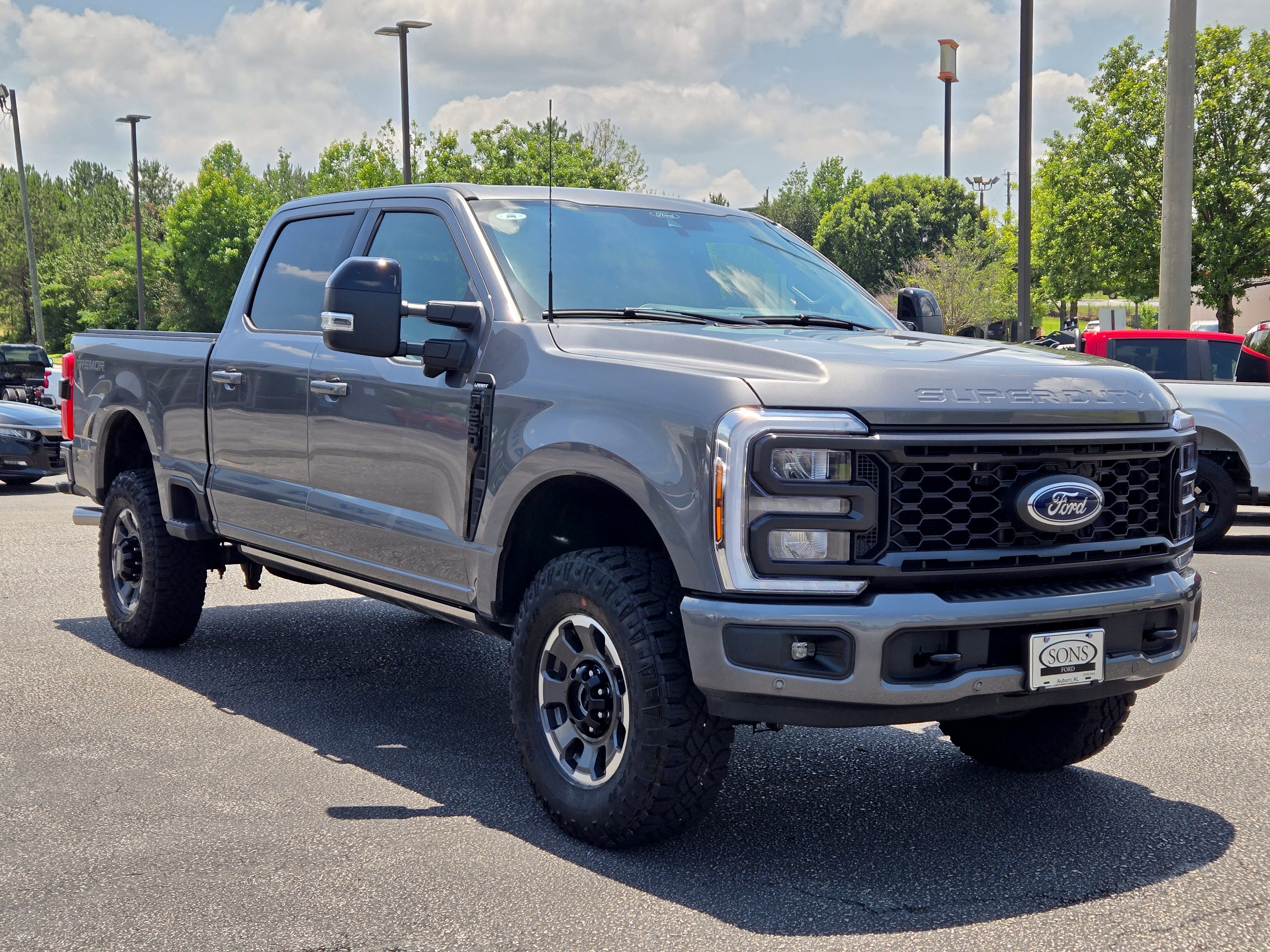 Certified 2024 Ford F250 Lariat w/ Lariat Ultimate Package AWD/4WD image 7