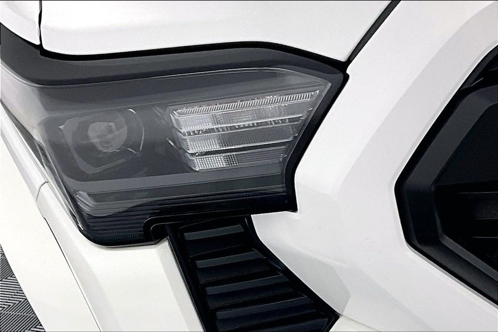 Used 2024 Toyota Tacoma TRD Sport RWD image 28