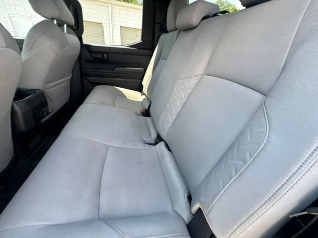 Used 2024 Toyota Tacoma SR5 AWD/4WD image 40