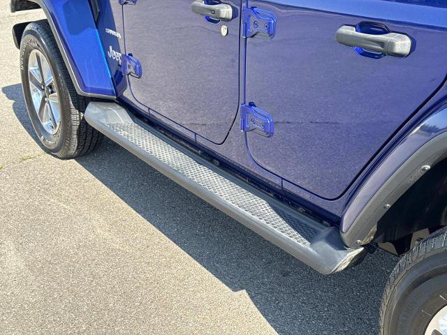 Used 2019 Jeep Wrangler Unlimited Sahara AWD/4WD image 12