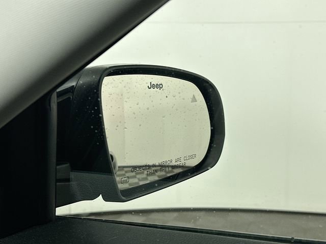 Used 2022 Jeep Compass Latitude w/ Convenience Group image 25