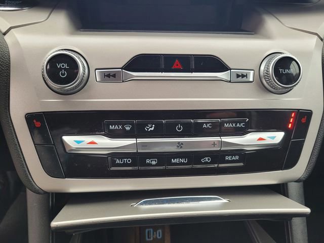 Certified 2023 Ford Explorer XLT image 23