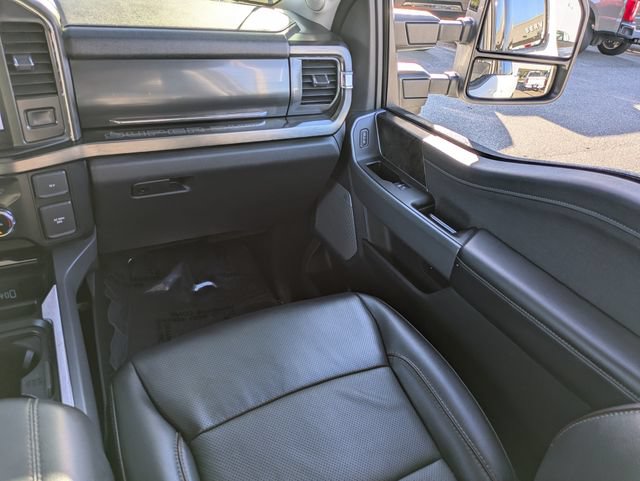 Certified 2024 Ford F350 Lariat w/ Lariat Ultimate Package AWD/4WD image 17