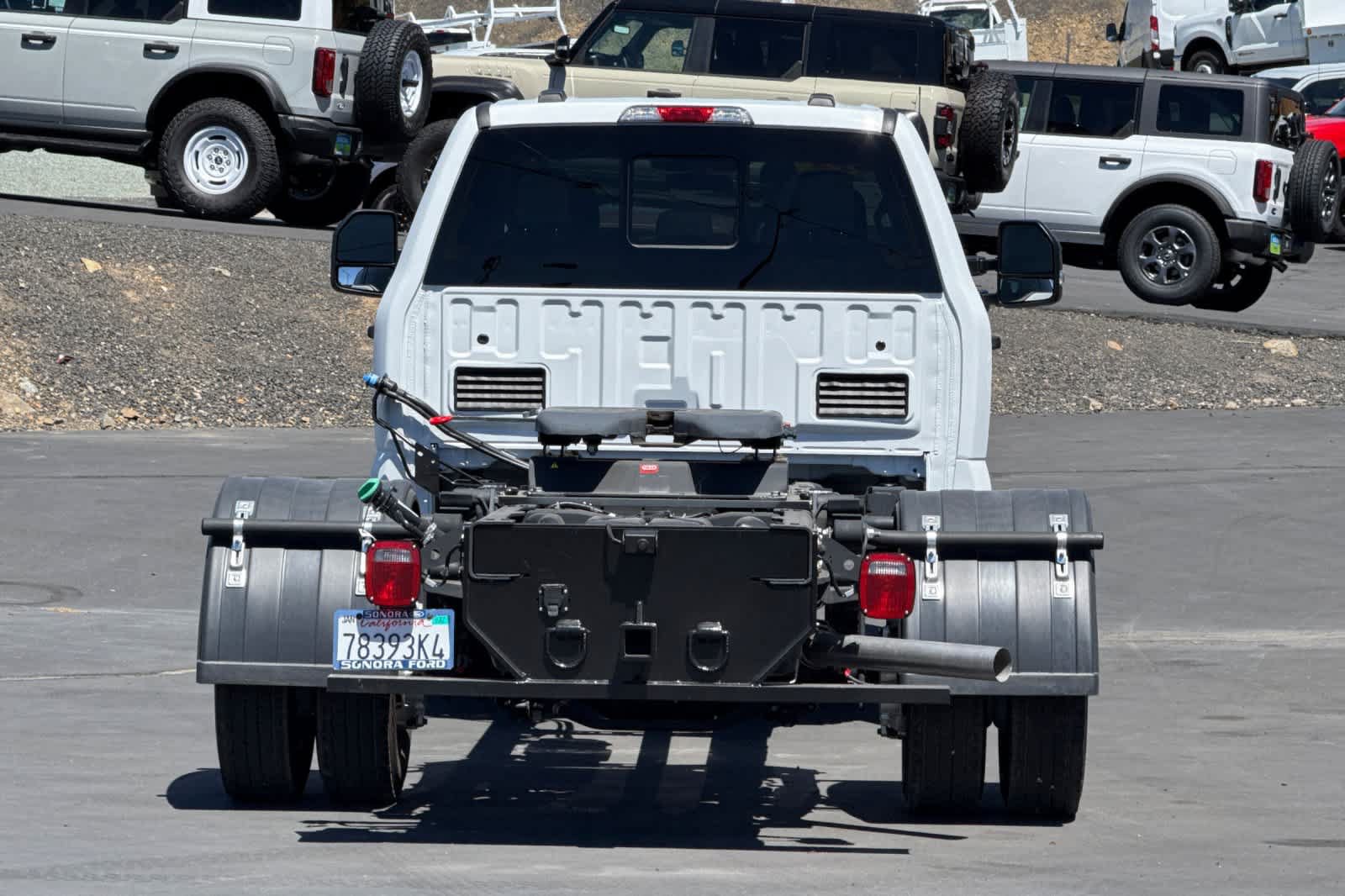 Certified 2024 Ford F550 4x4 Crew Cab Super Duty image 5