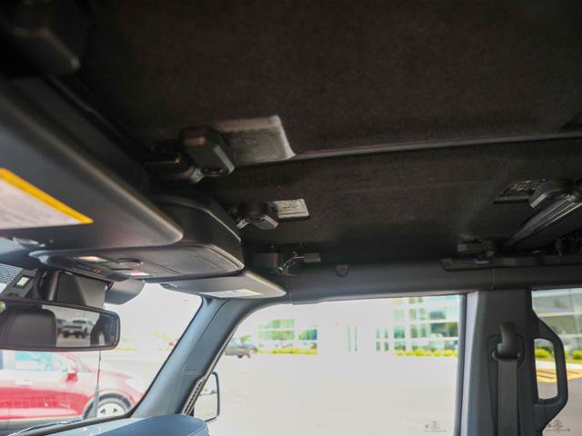 Certified 2025 Ford Bronco Outer Banks AWD/4WD image 17