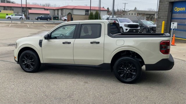 Certified 2024 Ford Maverick XLT w/ XLT Luxury Package FWD image 7