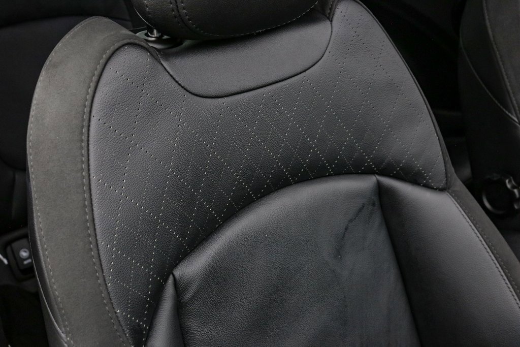 Used 2024 MINI Cooper S w/ Signature Upholstery Package image 38