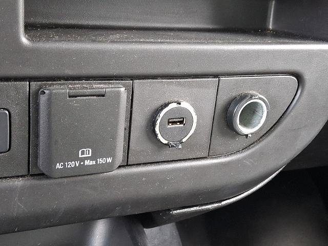 Used 2021 GMC Savana 3500 w/ Power Convenience Package RWD image 22