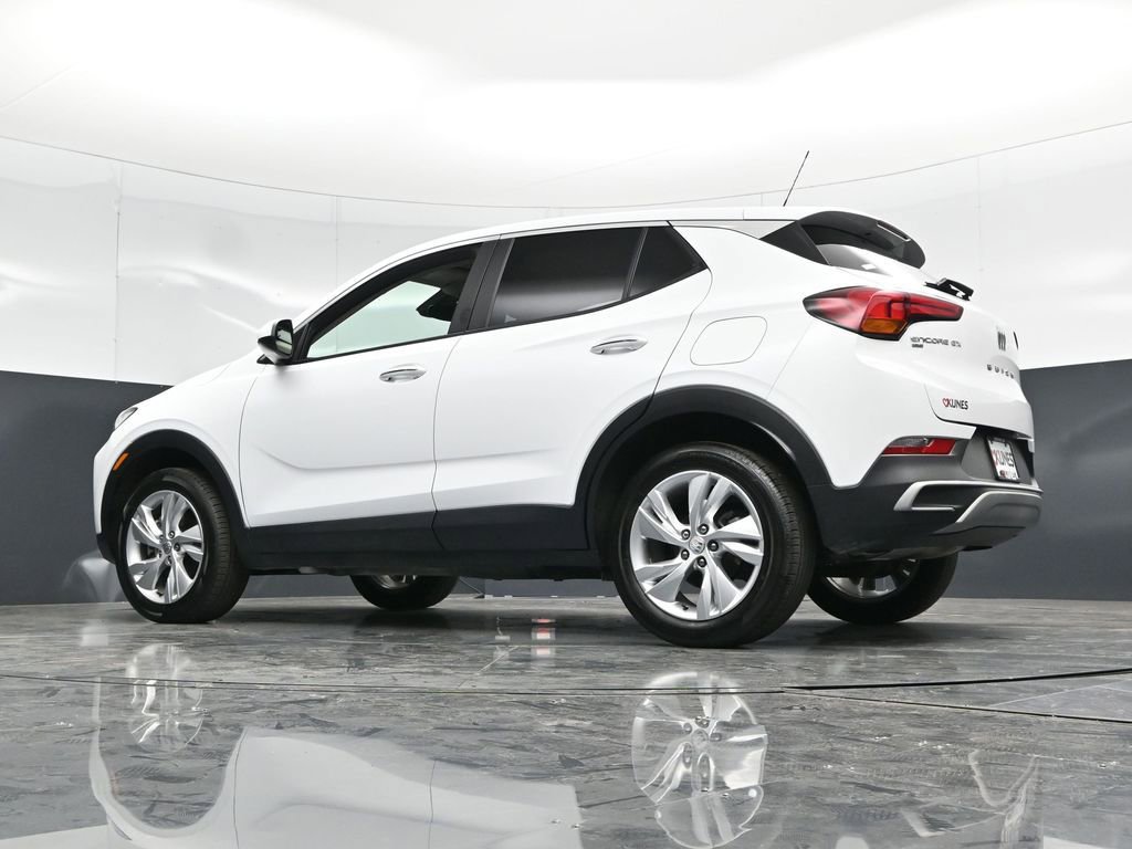 Used 2025 Buick Encore GX Preferred AWD/4WD image 50