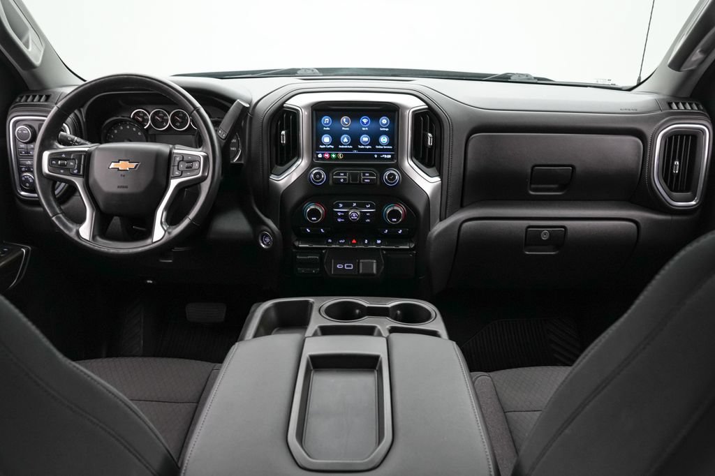 Used 2021 Chevrolet Silverado 1500 LT AWD/4WD image 15